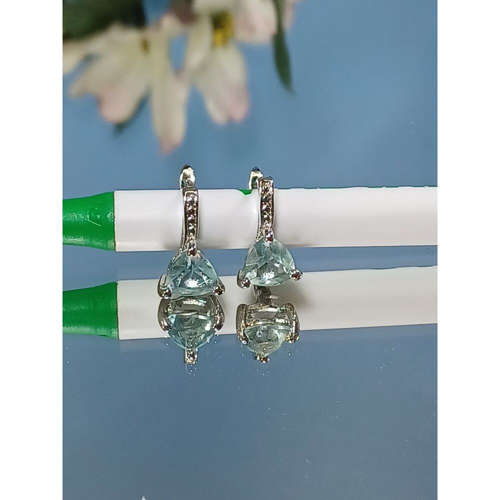 Light Blue Crystal Earrings with Latch Back Closure Sparkle Beautiful Party Fun - Picture 3 of 5